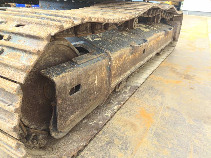 徐工XE300C履带式挖掘机