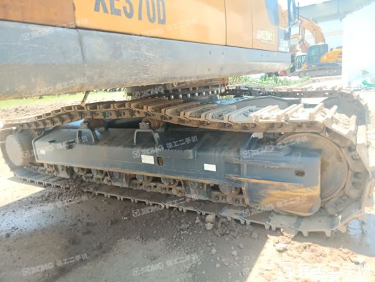 徐工XE370D履帶式挖掘機