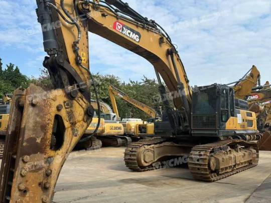 徐工XE550DK履帶式挖掘機