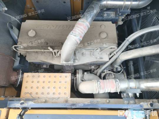 徐工XE490DK履帶式挖掘機