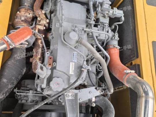 徐工XE225DK履帶式挖掘機(jī)