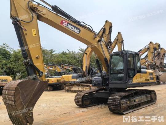 徐工XE225DK履帶式挖掘機(jī)