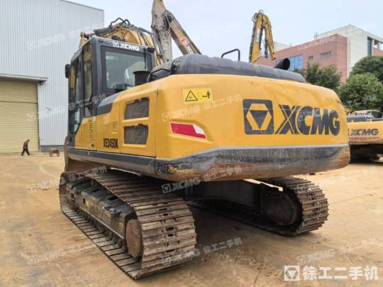 徐工XE225DK履帶式挖掘機(jī)