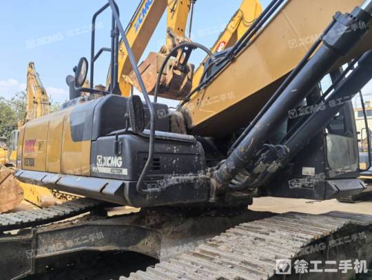 徐工XE245DK履带式挖掘机