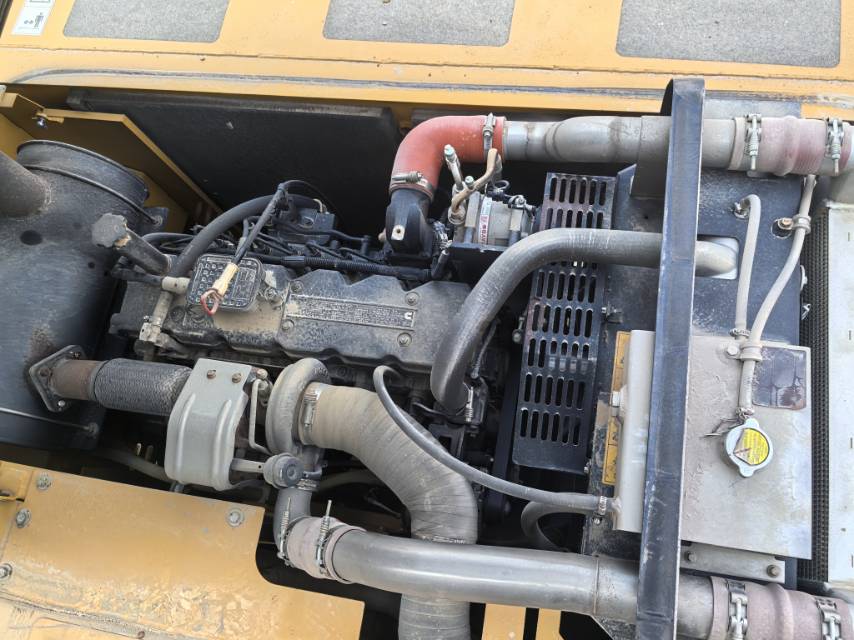 徐工XE245DK履带式挖掘机