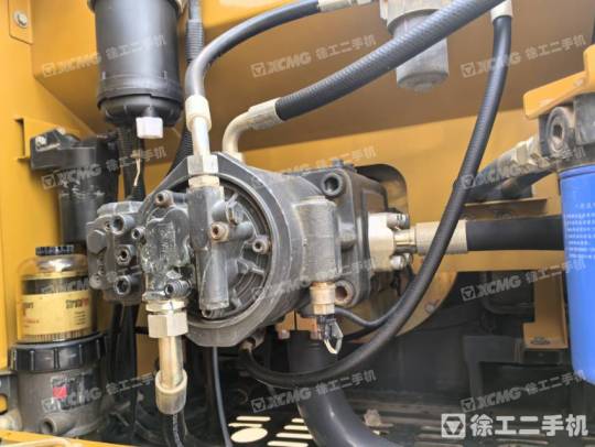 徐工XE245DK履帶式挖掘機