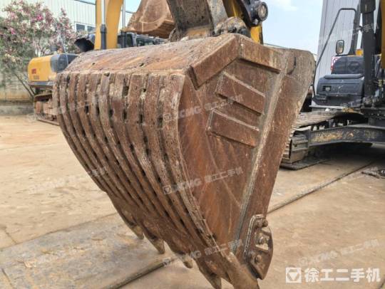 徐工XE245DK履帶式挖掘機