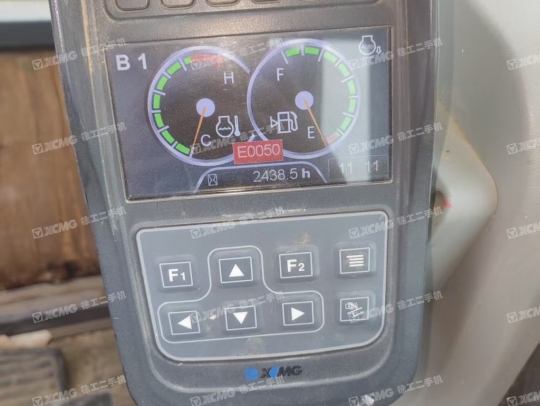 徐工XE60D履帶式挖掘機