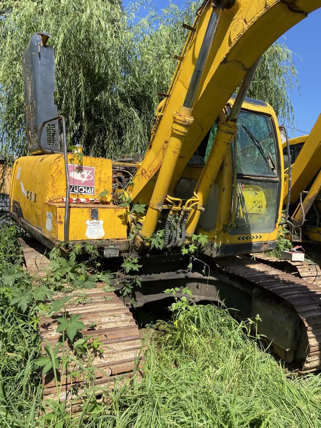 玉柴YC135-8履帶式挖掘機(jī)