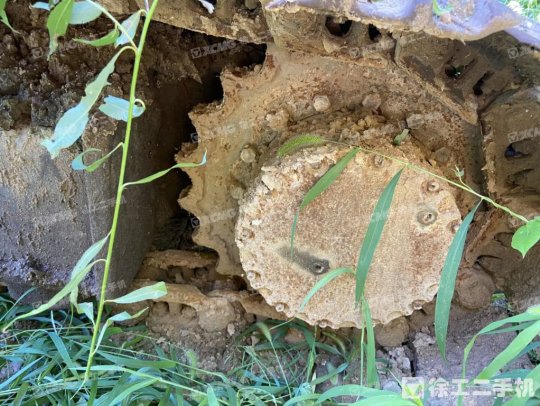 玉柴YC135-8履帶式挖掘機