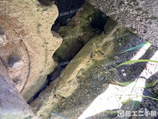 玉柴YC135-8履帶式挖掘機