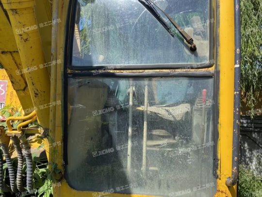 玉柴YC135-8履帶式挖掘機