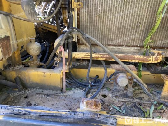 玉柴YC135-8履帶式挖掘機