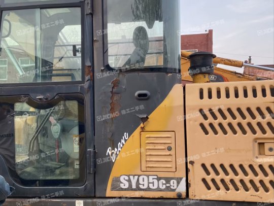 雷沃重工FR60-7履帶式挖掘機(jī)