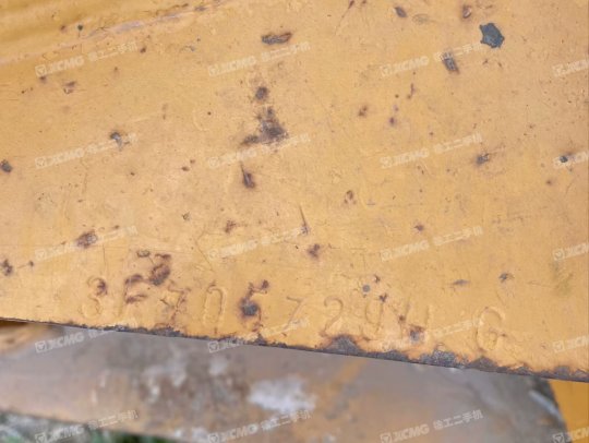 雷沃重工FR60-7履帶式挖掘機(jī)