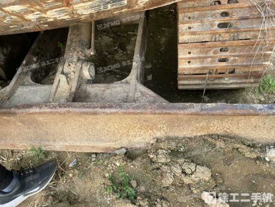 雷沃重工FR60-7履帶式挖掘機(jī)