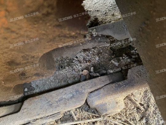 雷沃重工FR60-7履帶式挖掘機(jī)