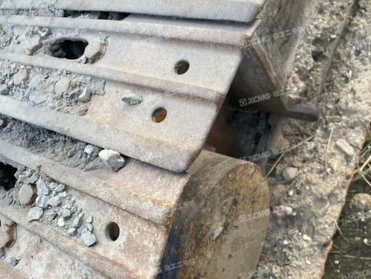 雷沃重工FR60-7履帶式挖掘機(jī)