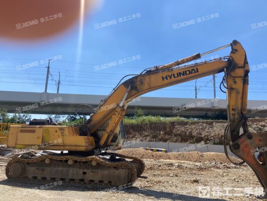 現代R450履帶式挖掘機