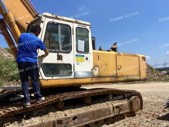 現代R450履帶式挖掘機