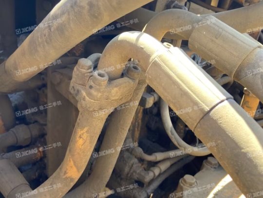 現代R450履帶式挖掘機