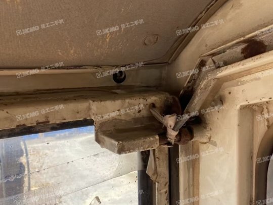 現代R450履帶式挖掘機