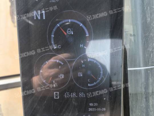 徐工XE380DK MAX履帶式挖掘機