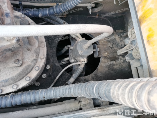 徐工XE490DK履带式挖掘机