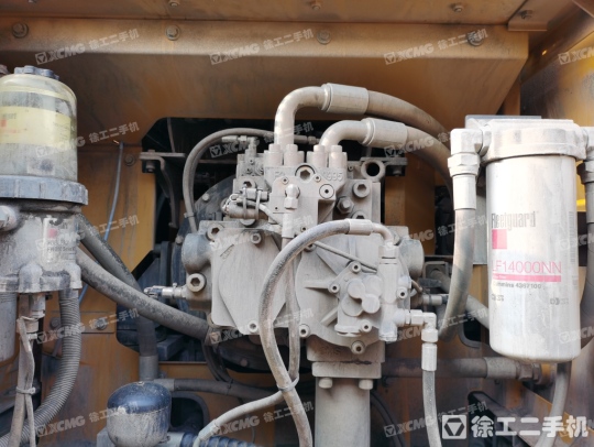 徐工XE490DK履带式挖掘机