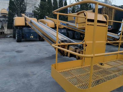 徐工GTBZ30S直臂式高空作业平台