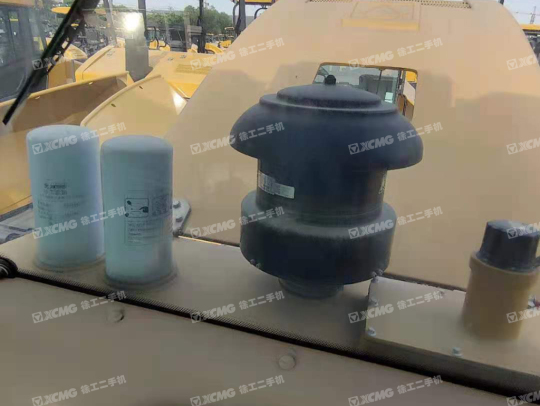 徐工XS223JE单钢轮压路机