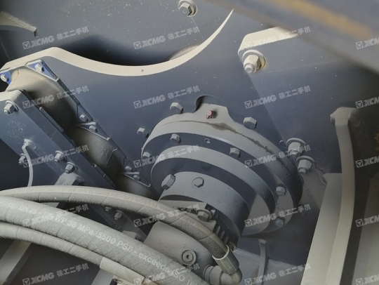 徐工XS263J单钢轮压路机