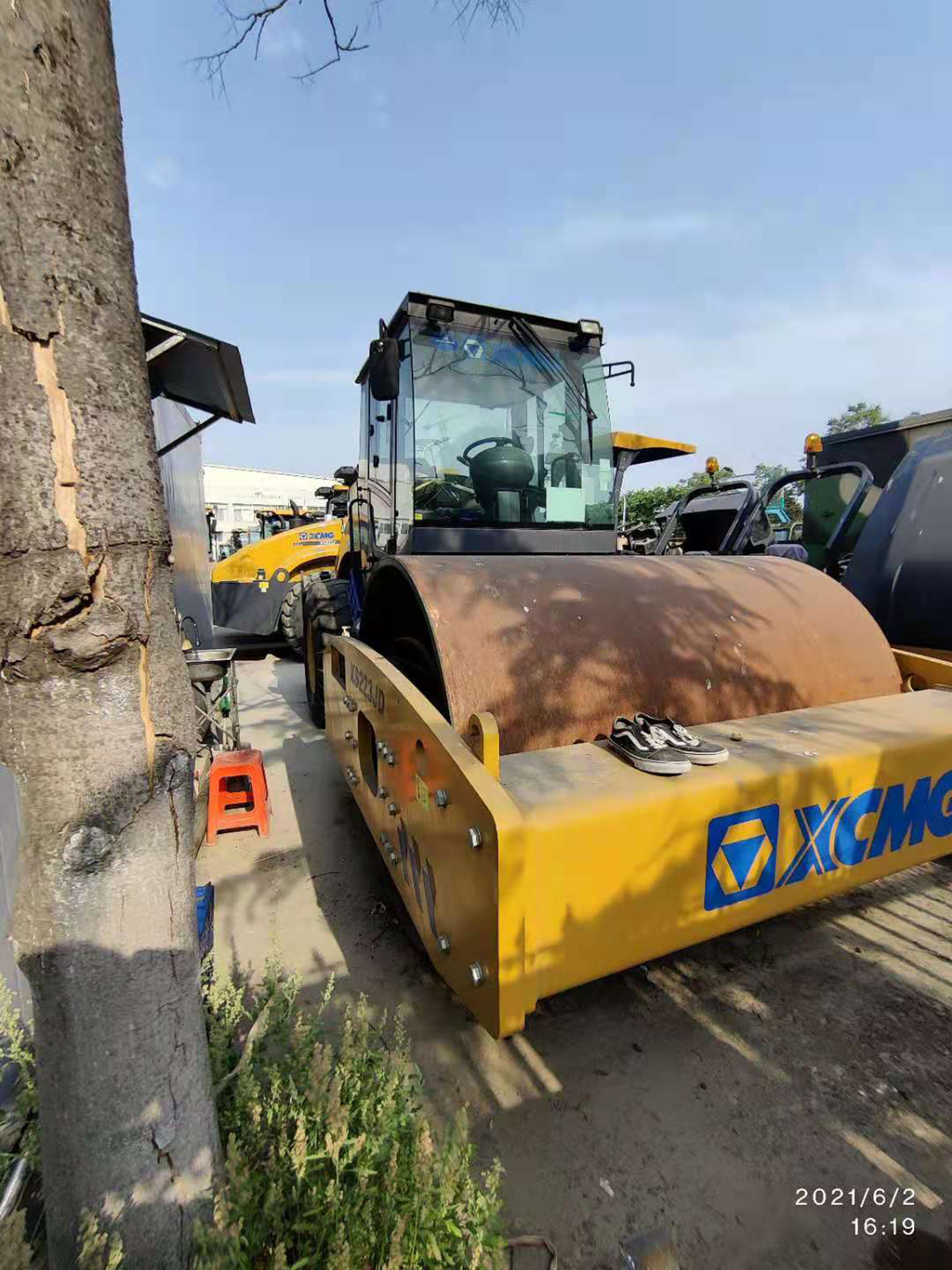 徐工XS223J单钢轮压路机