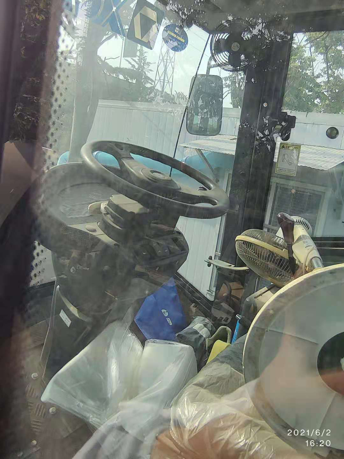 徐工XS223J单钢轮压路机