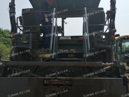 徐工RP953T摊铺机