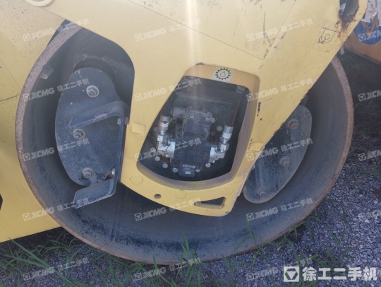 徐工XD133C双钢轮压路机