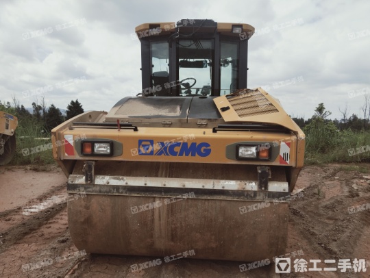 徐工XD143S双钢轮压路机