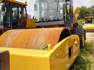 徐工XS263H单钢轮压路机