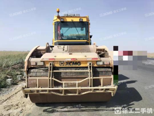 徐工XD133C双钢轮压路机