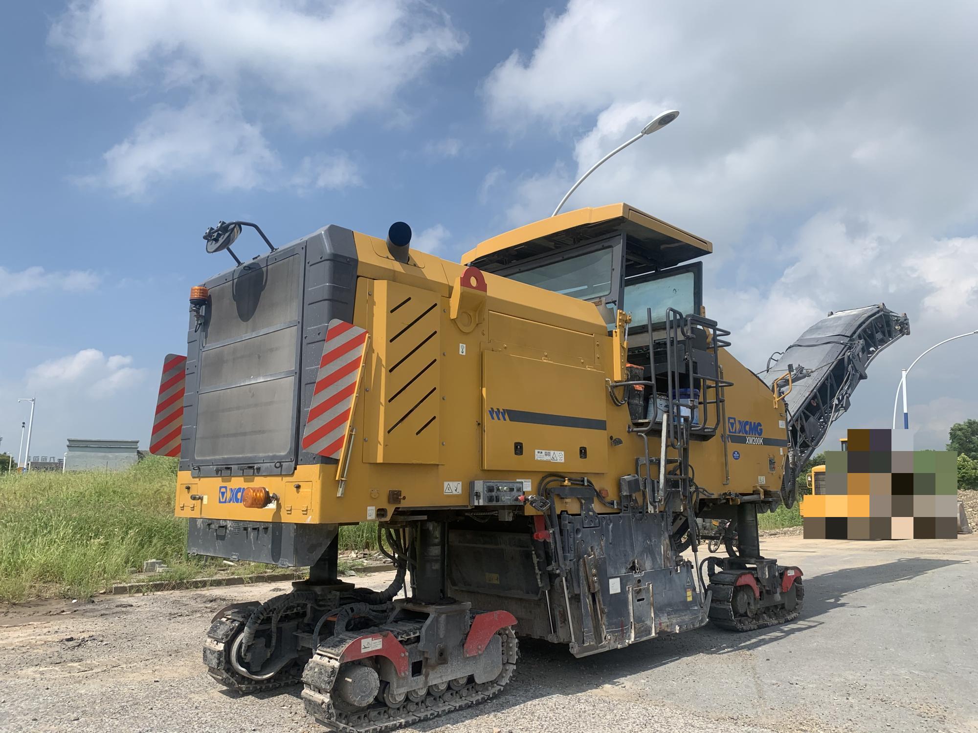 徐工XM200K铣刨机