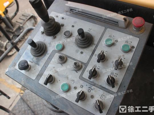 徐工XM200K铣刨机