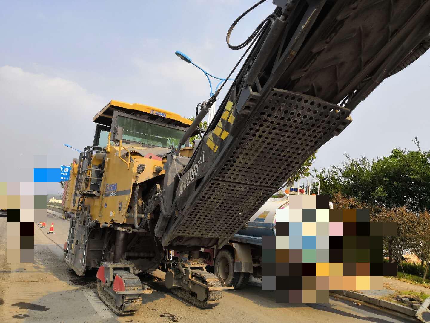 徐工XM200KII铣刨机