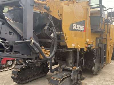 徐工XM200K铣刨机