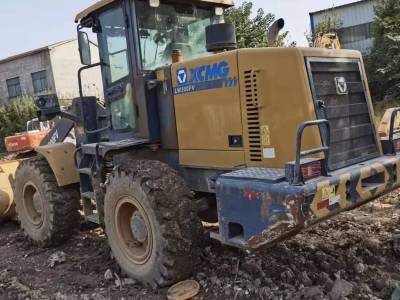 徐工LW300FV轮式装载机