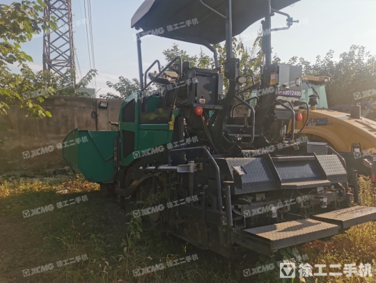 徐工RP453LS摊铺机