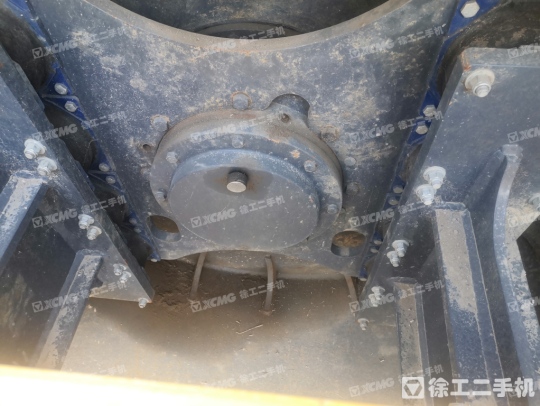 徐工XS263J单钢轮压路机