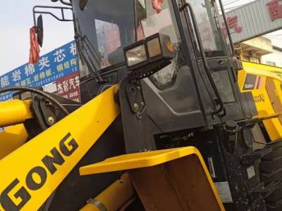 柳工CLG835H轮式装载机