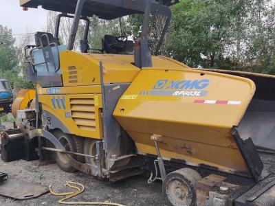 徐工RP603L摊铺机