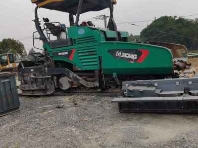 徐工RP903E摊铺机