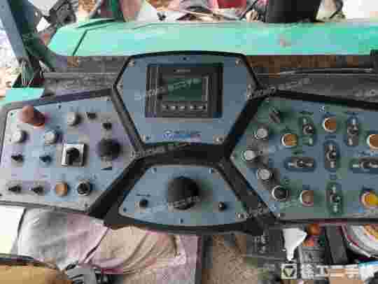 徐工RP903E摊铺机